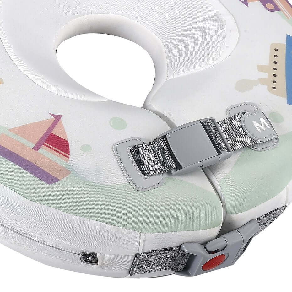Nekring baby zonder lucht Mambobaby™ Bootjes – Groene nekring zonder lucht: detail van handvat/sluiting en riemen met...